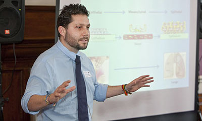 3 Minute Thesis presenter