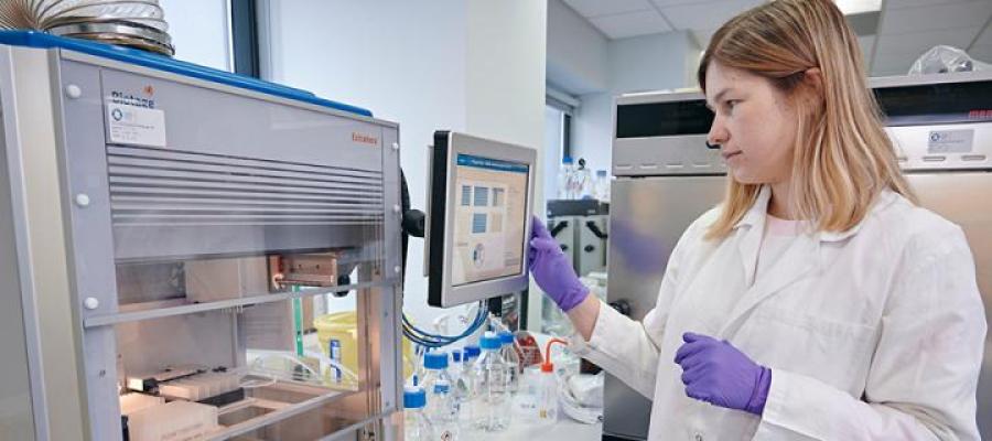 Researcher looking at screen 
