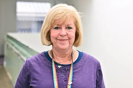 Head shot of Cathy Abbott