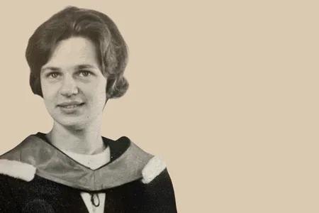 Headshot of Jennifer Clark