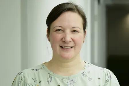 Head shot of Alison against neutral background