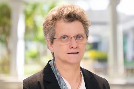 Head shot of Theresa