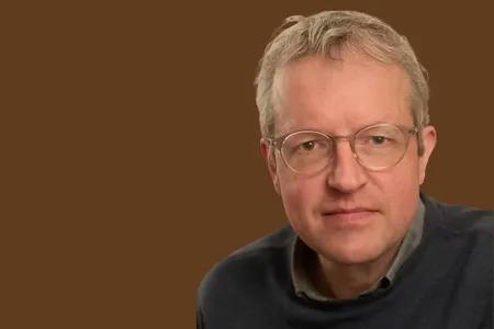 Head shot of Jon Stone against neutral background