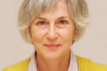 Close up of Veronica van Heyningen