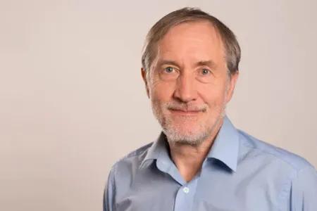 Head shot of Harry Campbell