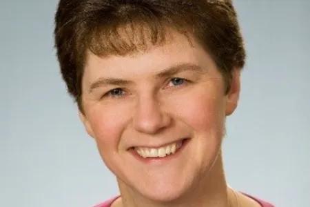 Head shot of Jackie Price