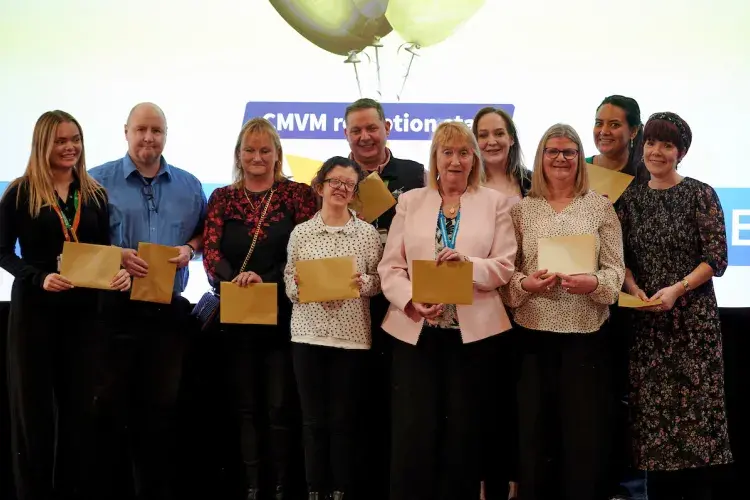 Exceptional service award: CMVM receptionists