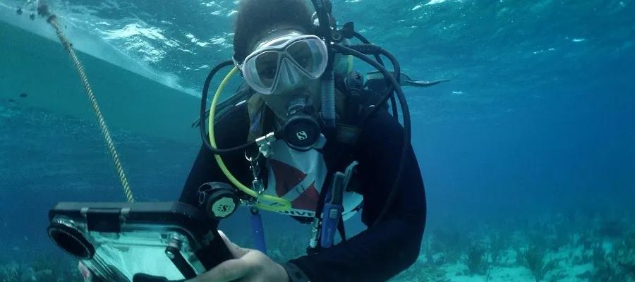 Nikita in her diving gear