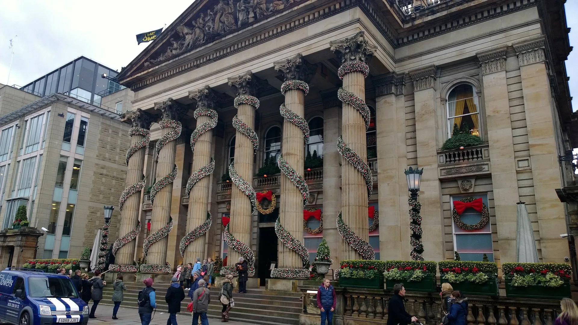 the dome at Christmas