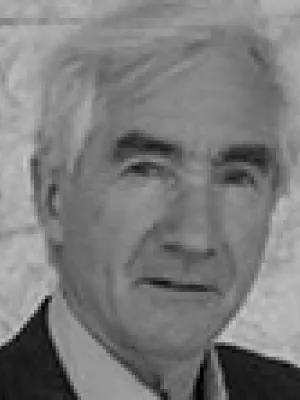 Portrait of Professor John Onians