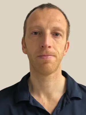 Head shot of Andrew Murray