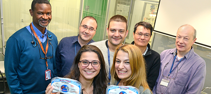 AGRICYGEN coordinator, Dr Georgia Hadjipavlou and Dr Michael Papadopoulos with team members from The Roslin Institute.